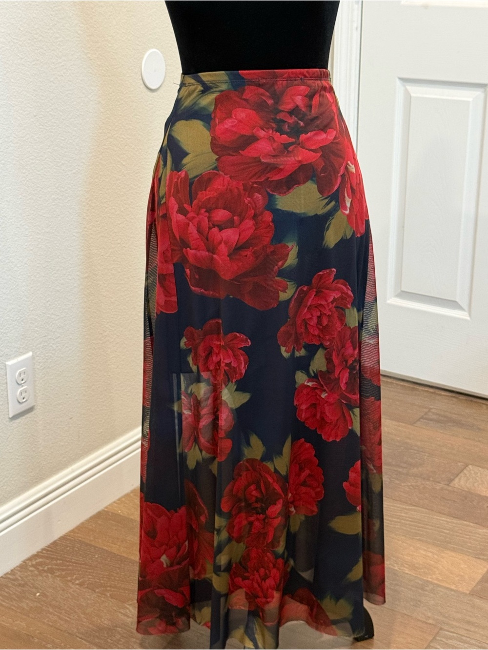 Aqua Navy Midi Mesh Lined Skirt with Red Rose Floral Design